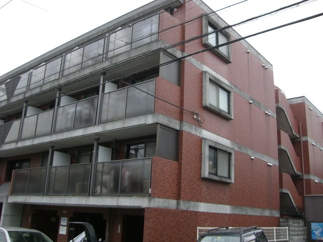 デトム・ワン烏丸鞍馬口２